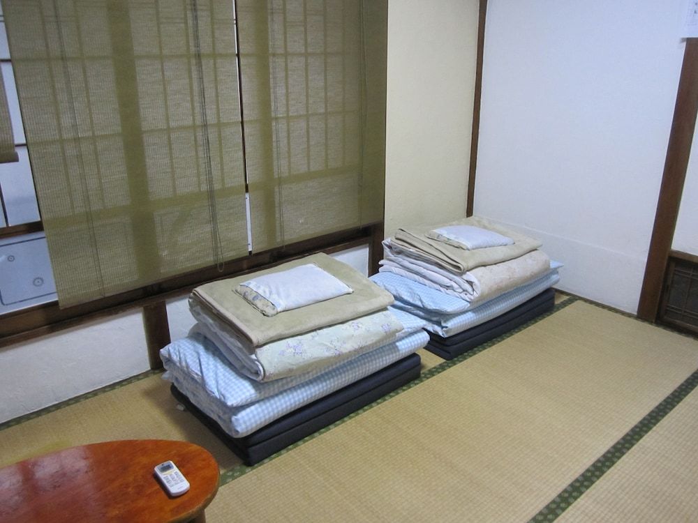 Taito Ryokan Twin Room 2