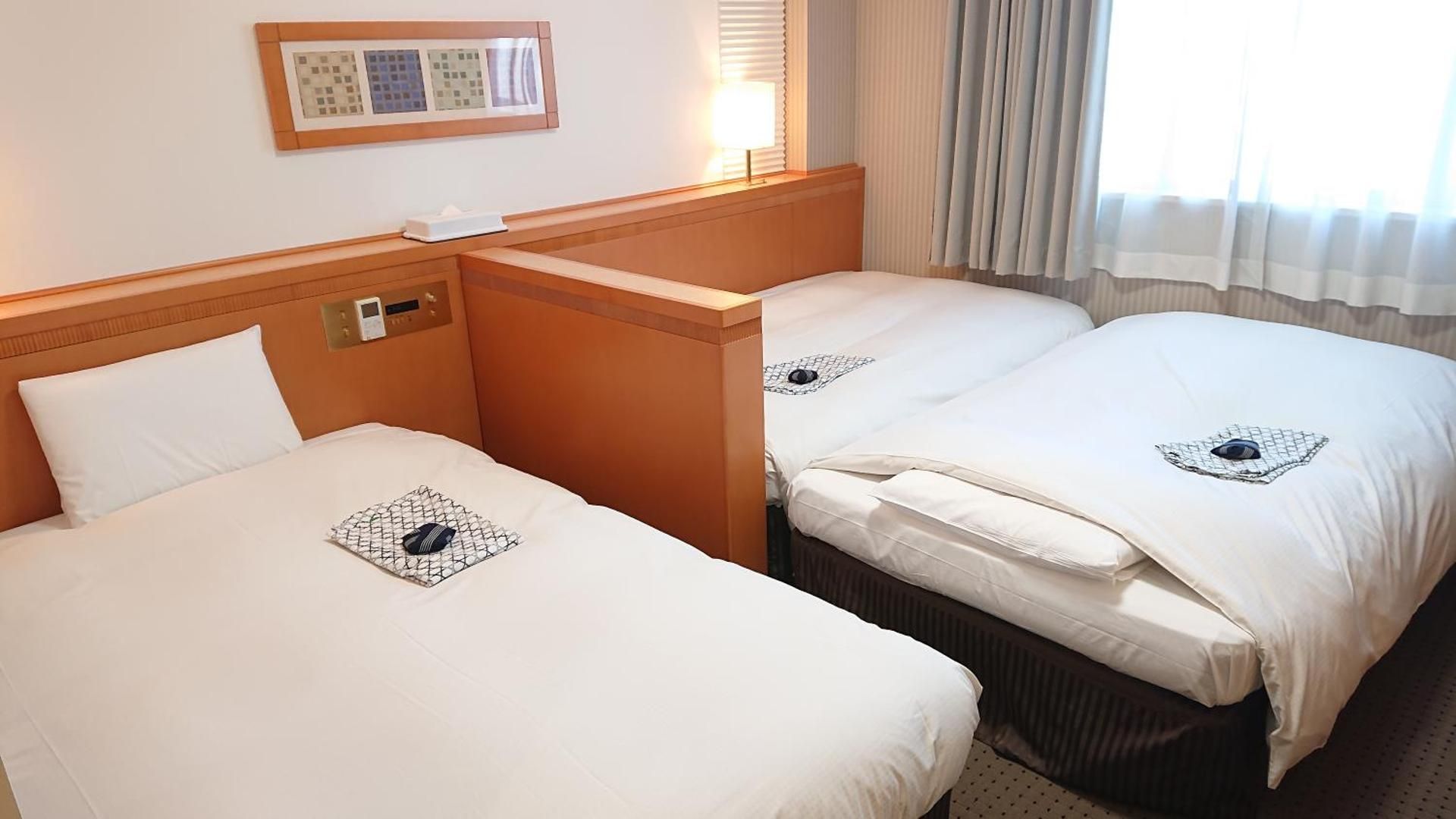 Triple Room - Non-Smoking