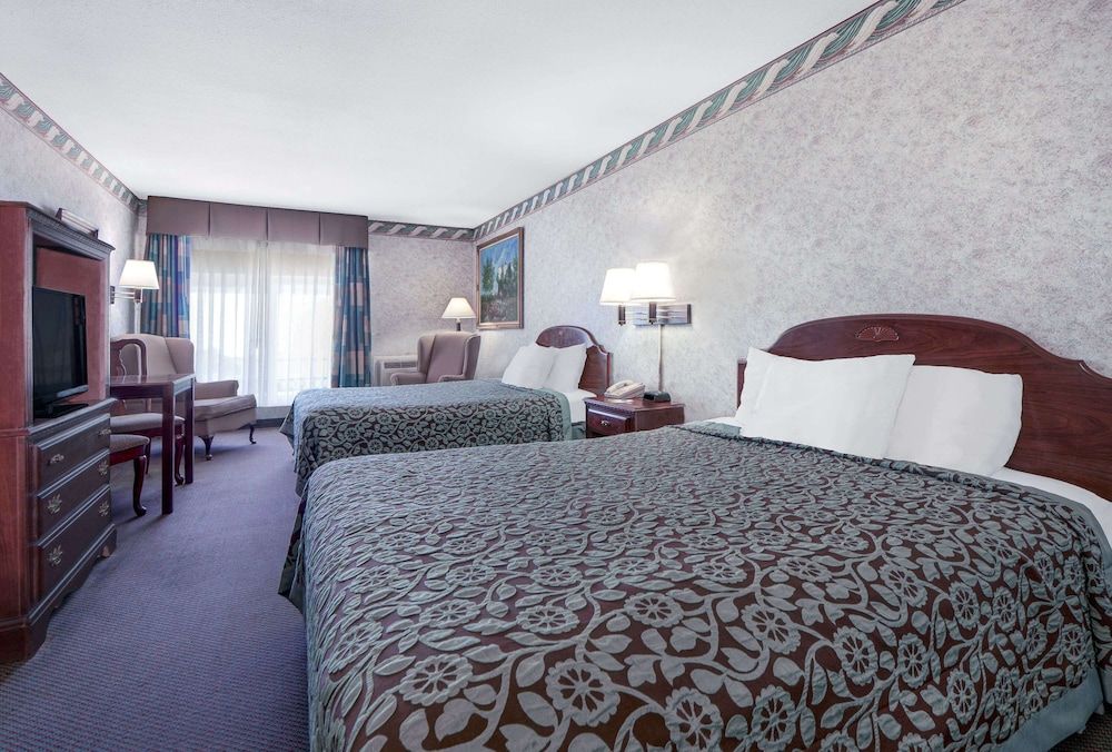 Standard Room, 2 Queen Beds, Accessible