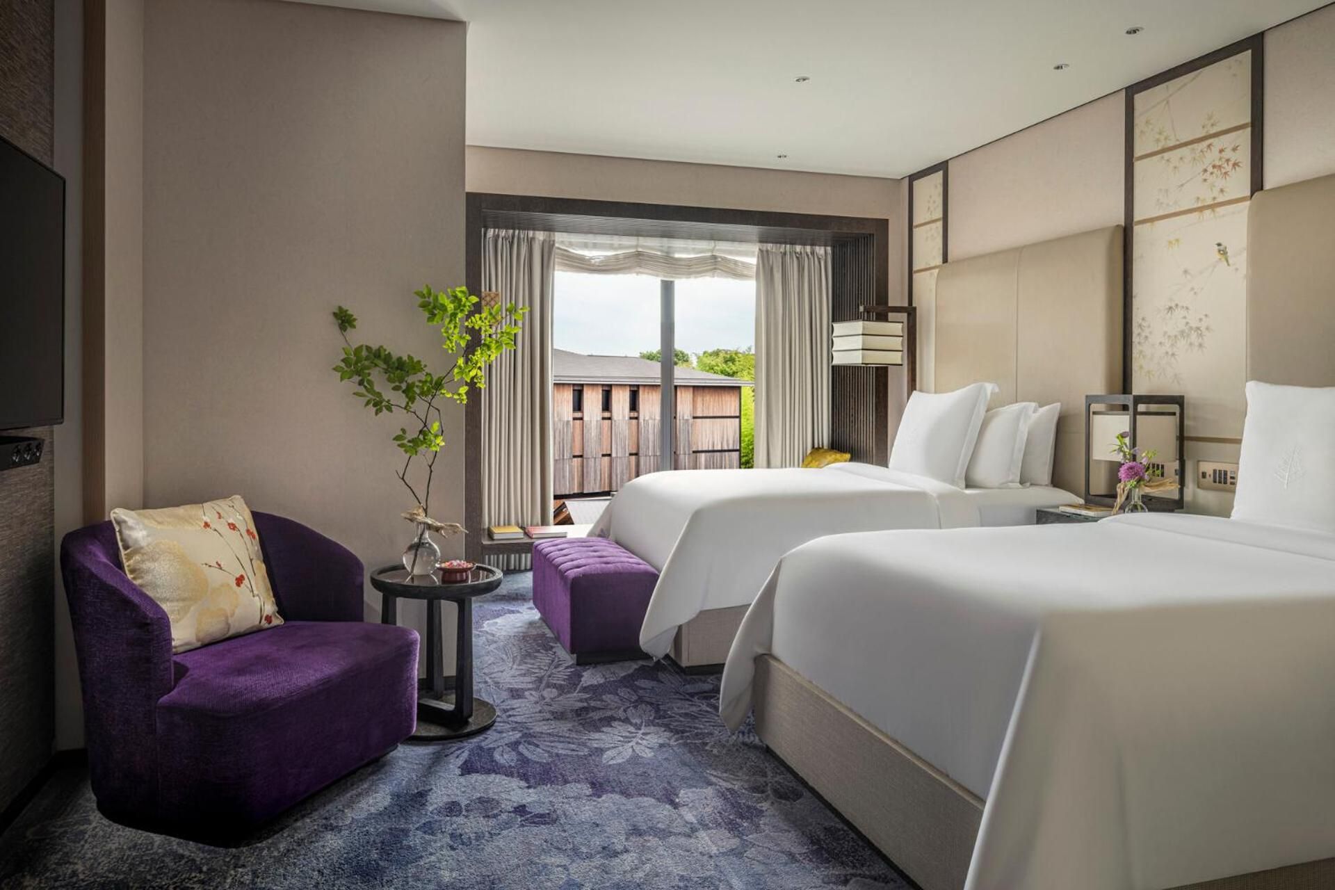 One Bedroom Premier Suite Twin Beds