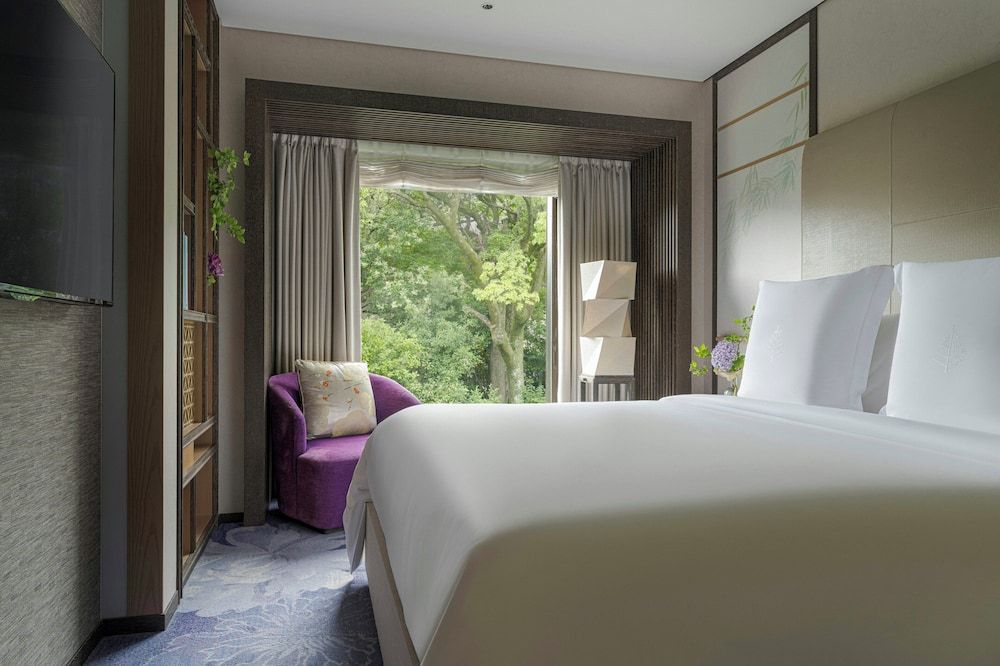 Executive Suite, 1 Bedroom (Heritage Garden)