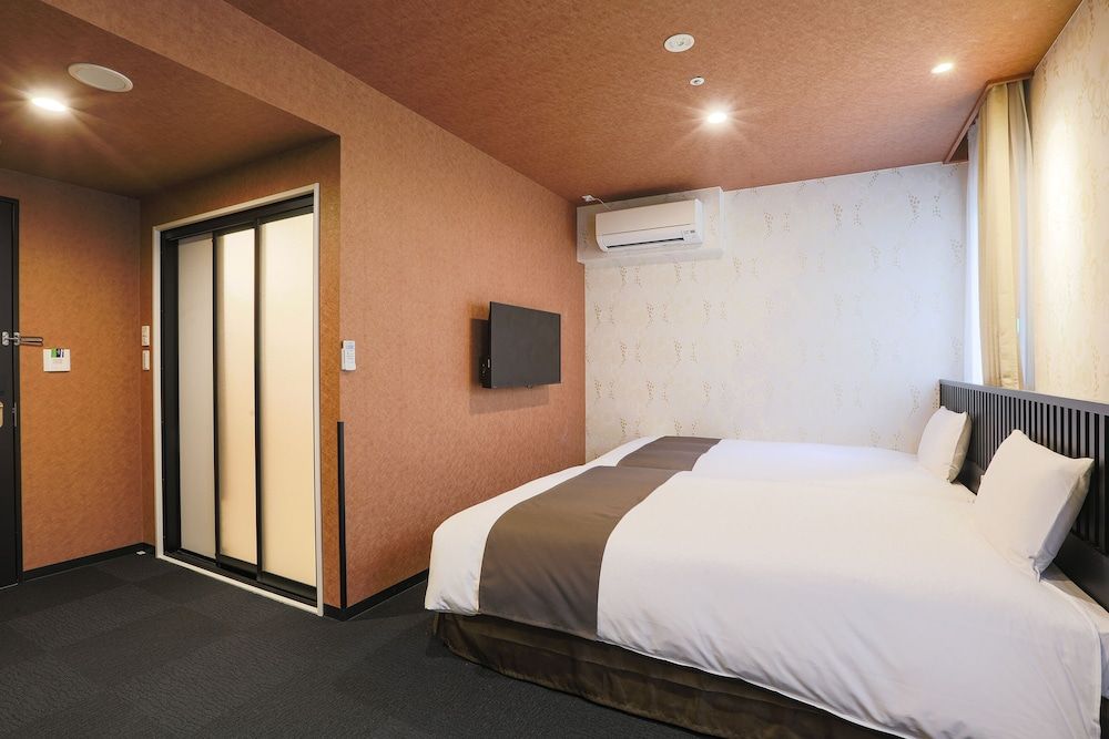 Universal Twin Room, Non Smoking