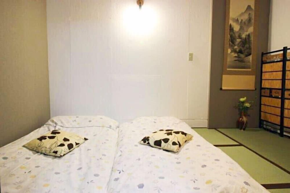 undefined Nakayama Guesthouse 8