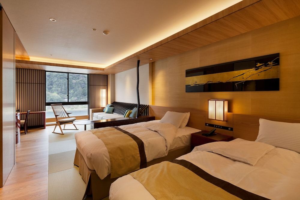 Premium Twin Room, Non Smoking, River View