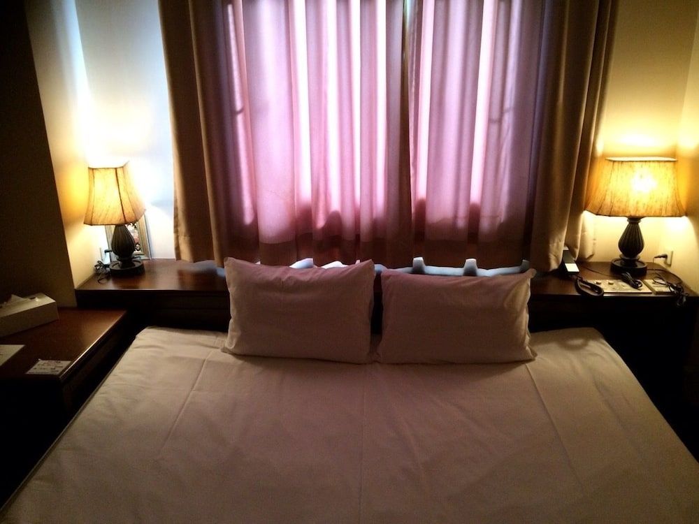 undefined Hotel Ceeds - Adults Only