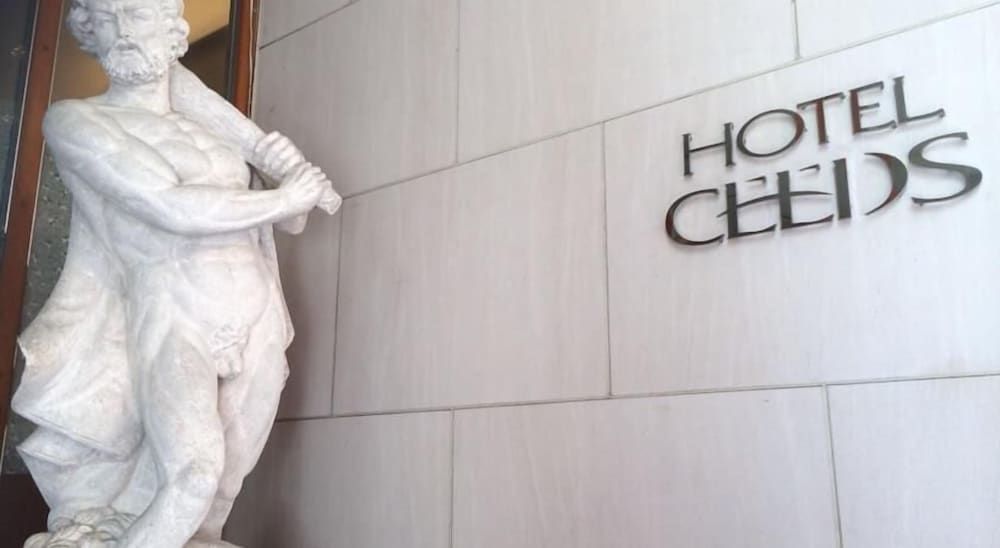 undefined Hotel Ceeds - Adults Only 2