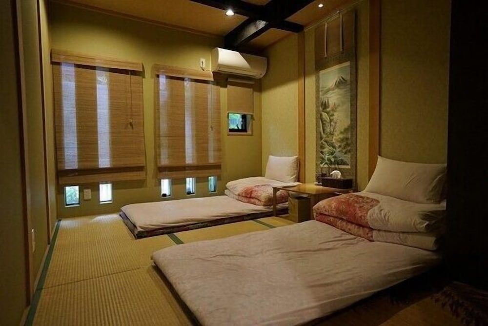 Japanese-Style Standard Room with Shared Bathroom - First Floor - Fuji