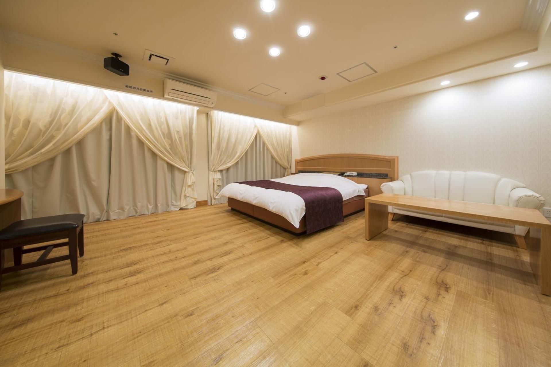 Hotel Alps Double Room 2