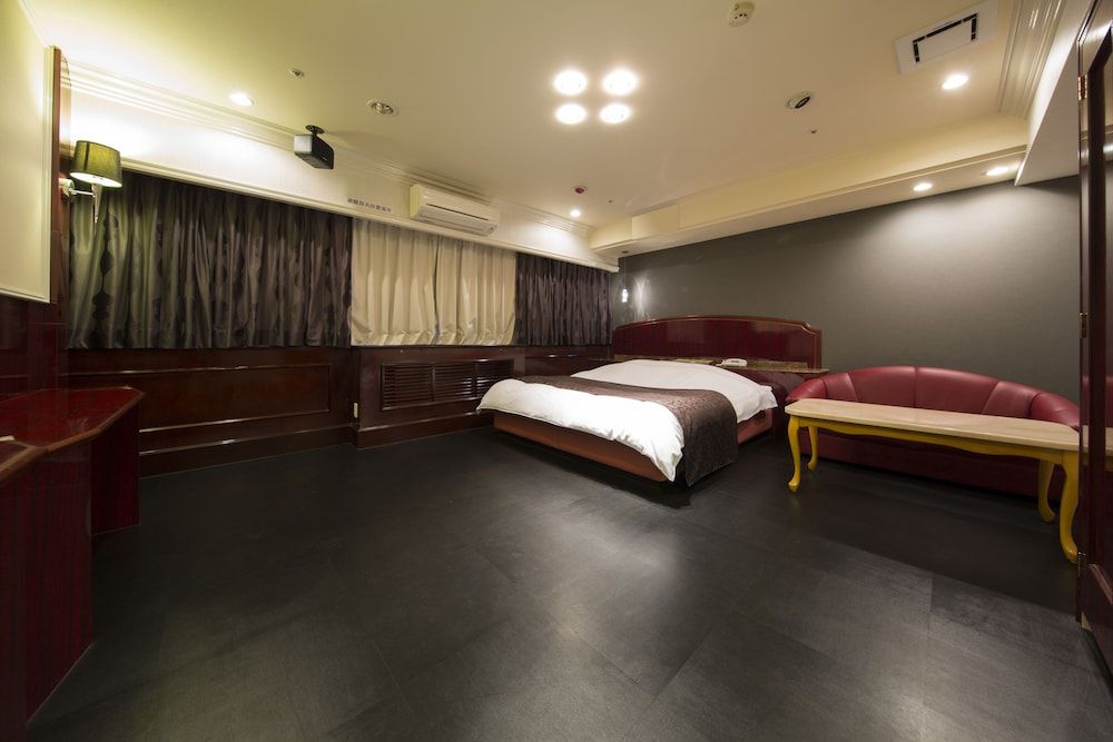 Hotel Alps 31sq m, Standard Double Room 3