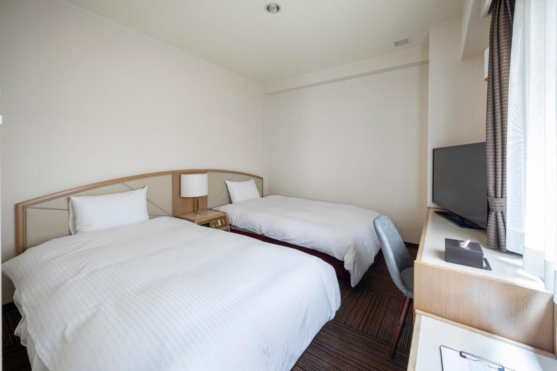 Standard Twin Room - Non-Smoking