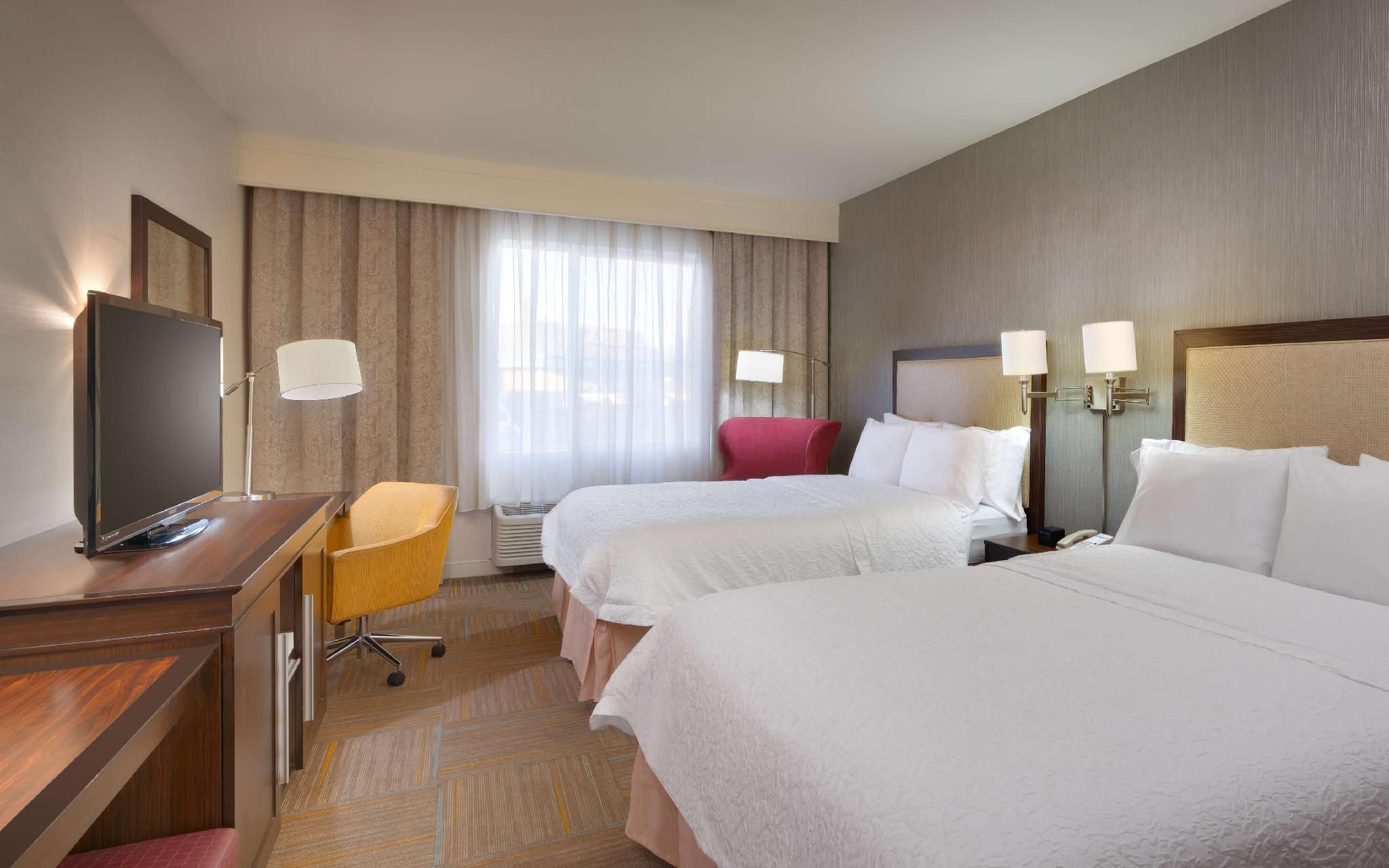 2 Queen Beds Nonsmoking