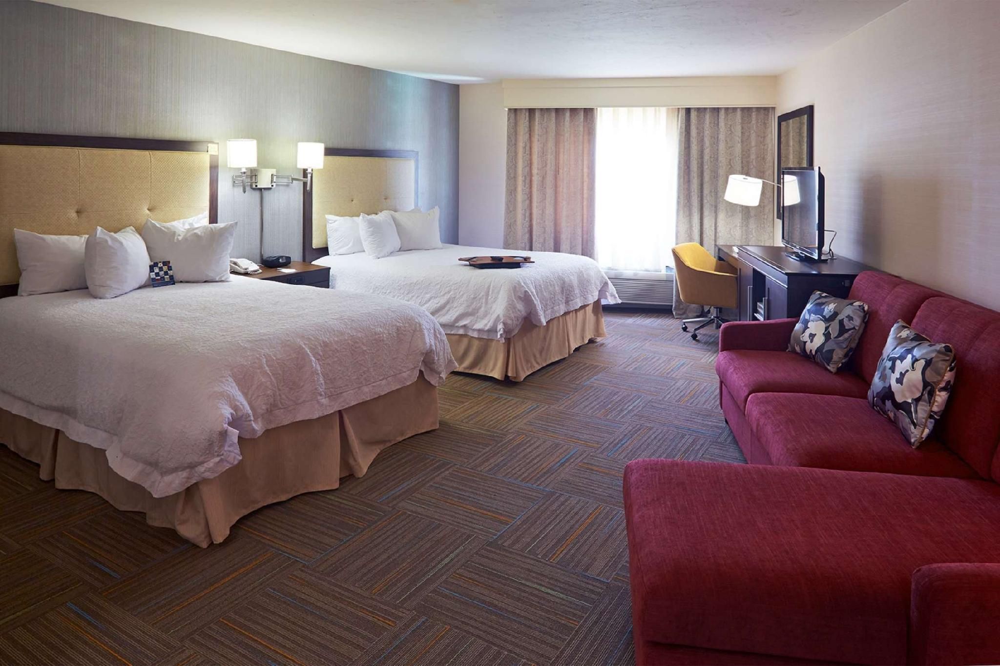 2 QUEEN BEDS WITH SOFABED NONSMOKING