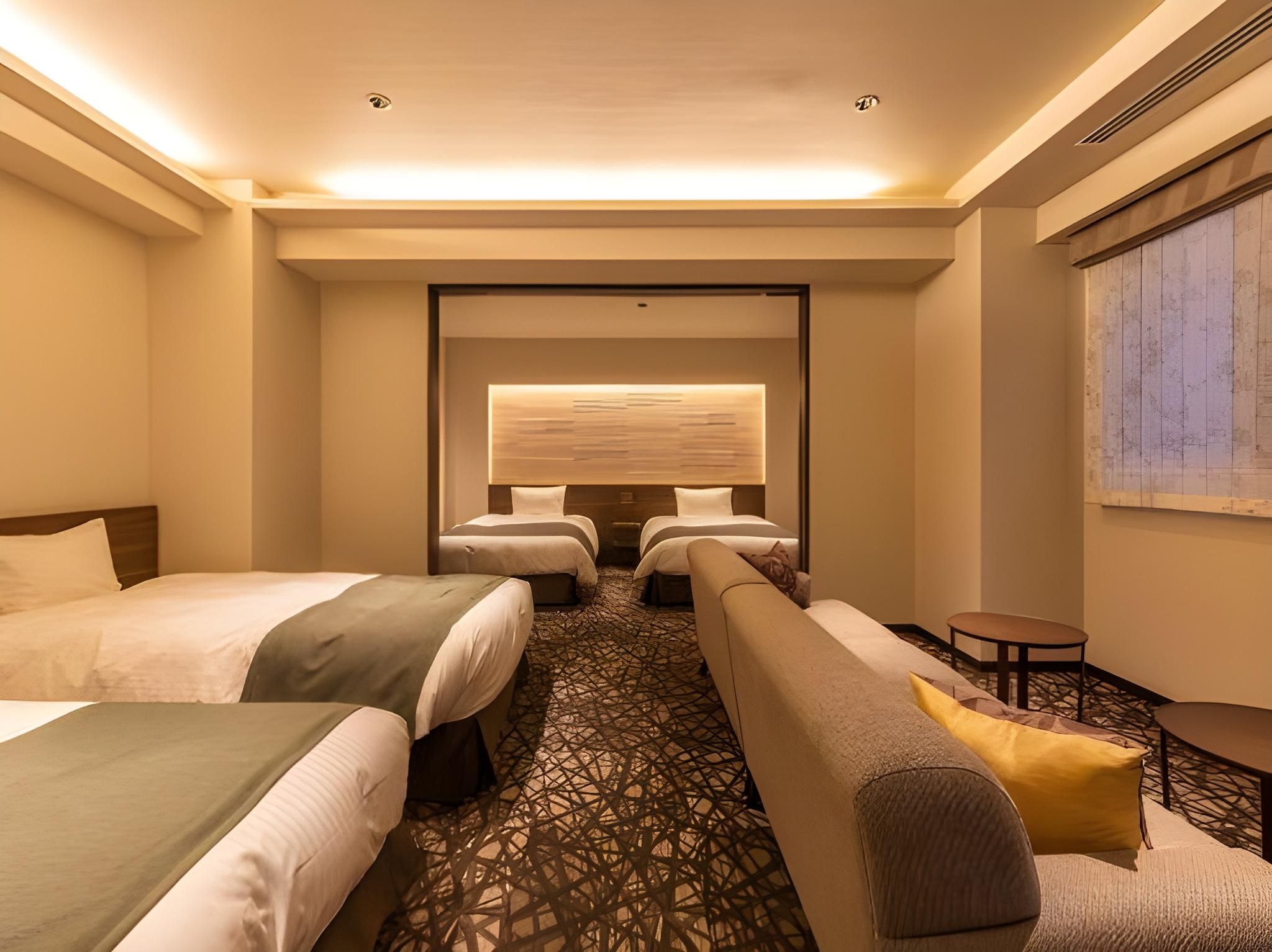 4 Single Beds