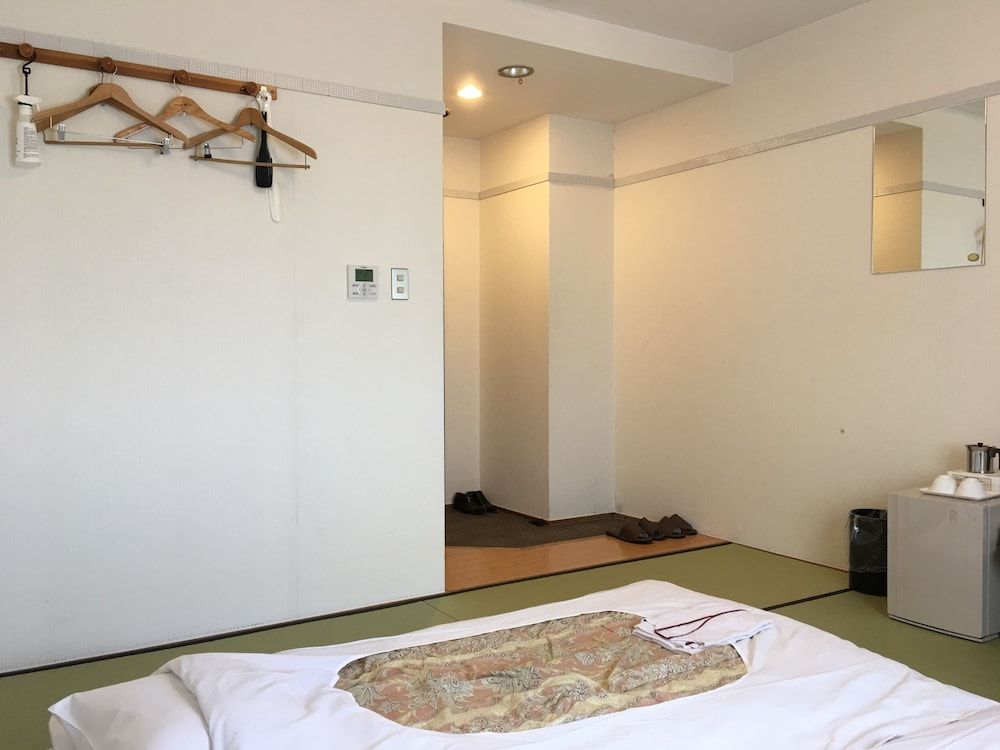 Traditional Twin Room, Smoking (Japanese-style Room)