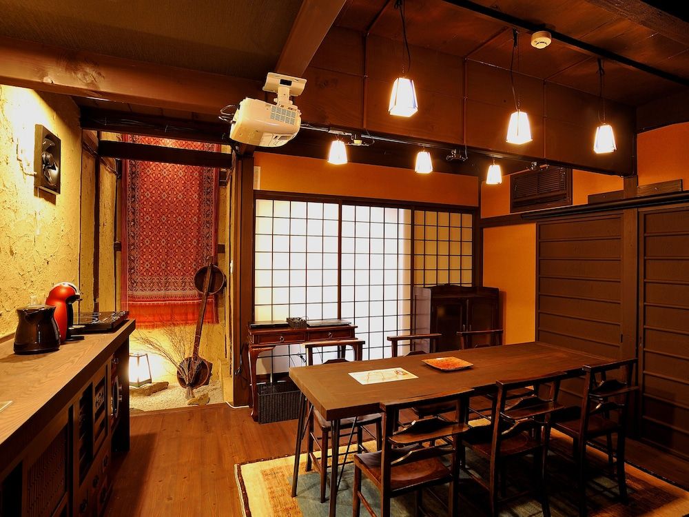 The Entire Machiya Townhouse, check-in instructions to be e-mailed