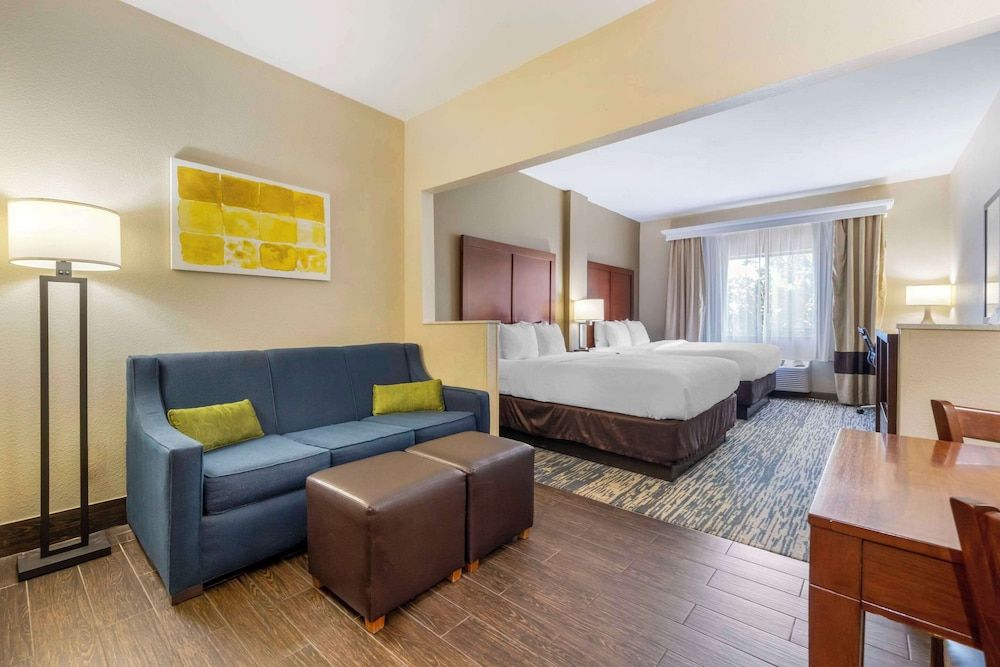 Suite, 1 King Bed, Non Smoking