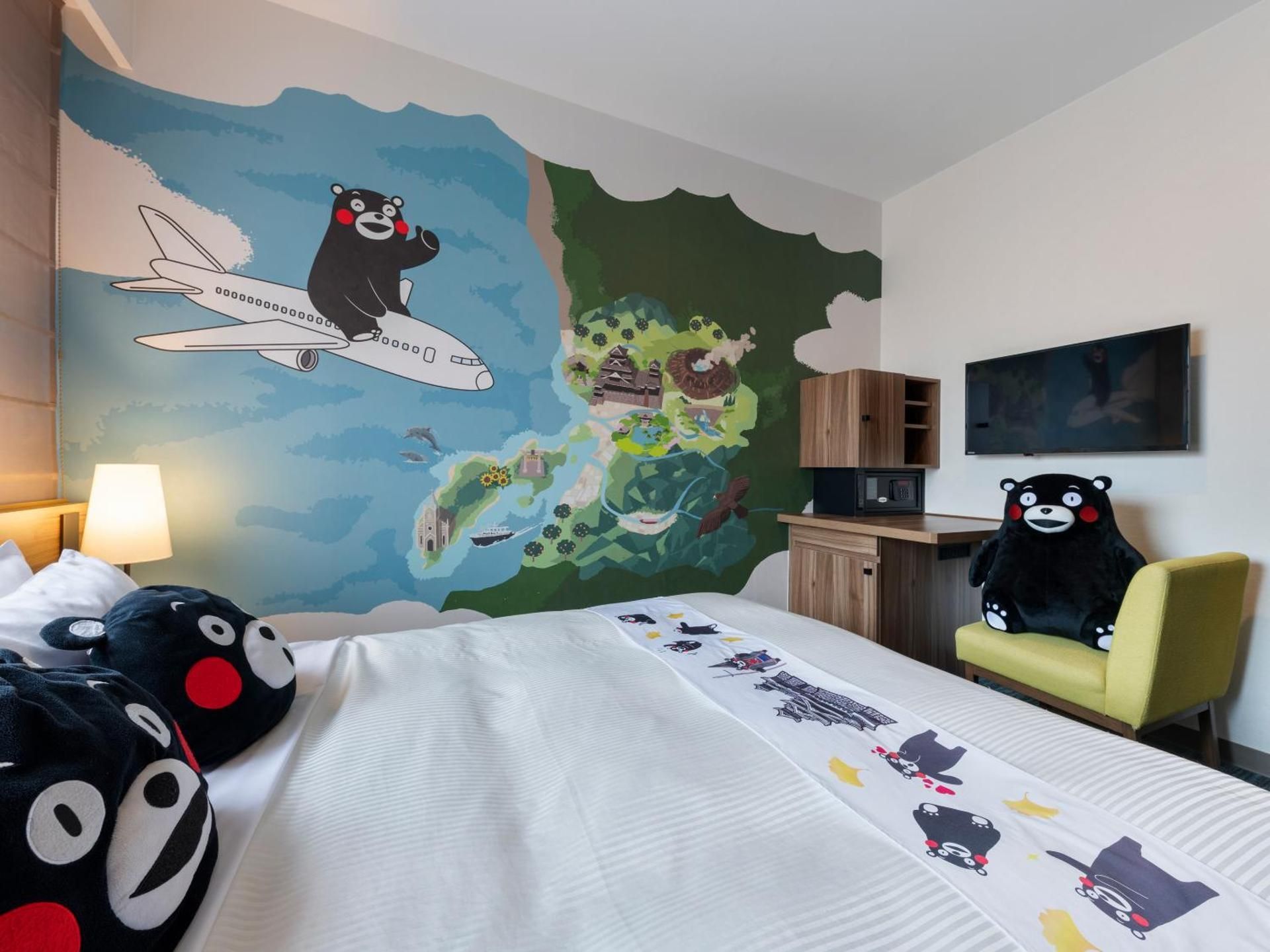 Kuma Room - Standard 1 Queen Bed