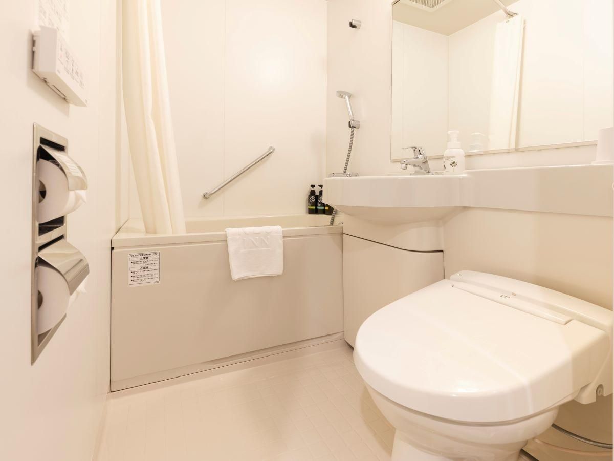 Superior Corner Single Room