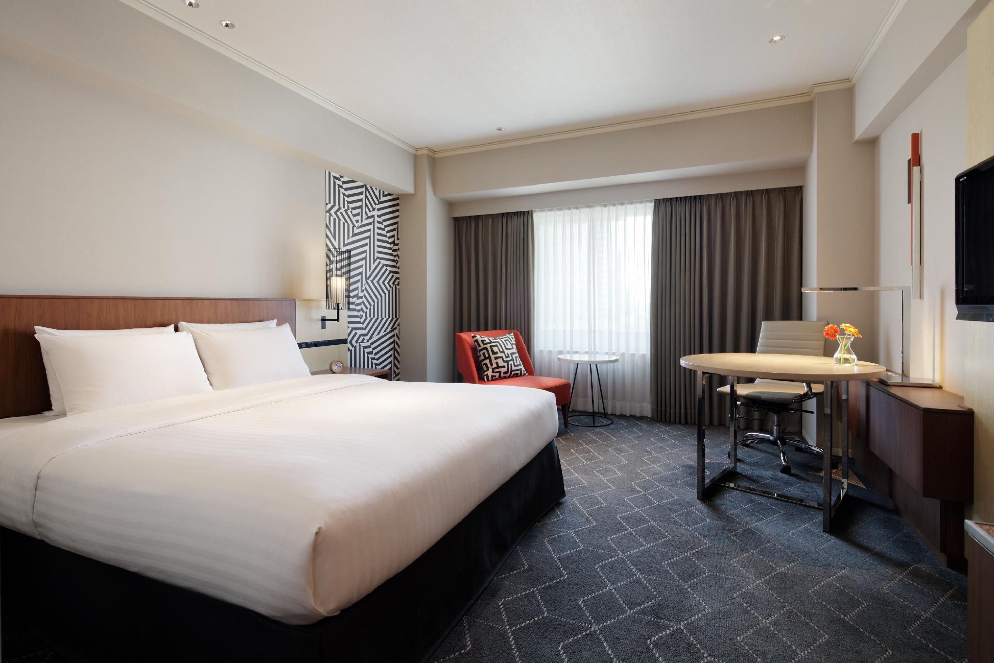 Pure (R) Wellness Guest room, 1 King, High floor