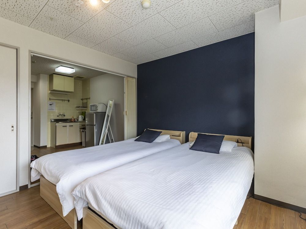 Sakura Guest House Triple Room, Non Smoking 5
