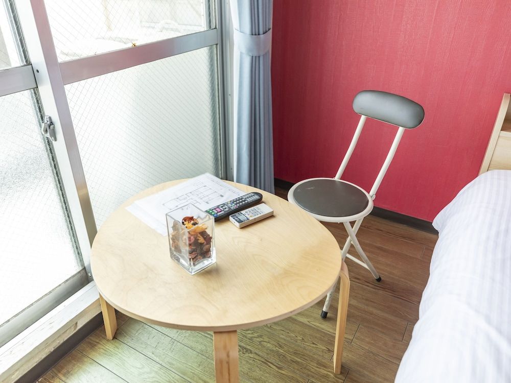 Sakura Guest House Twin Room, Non Smoking 9