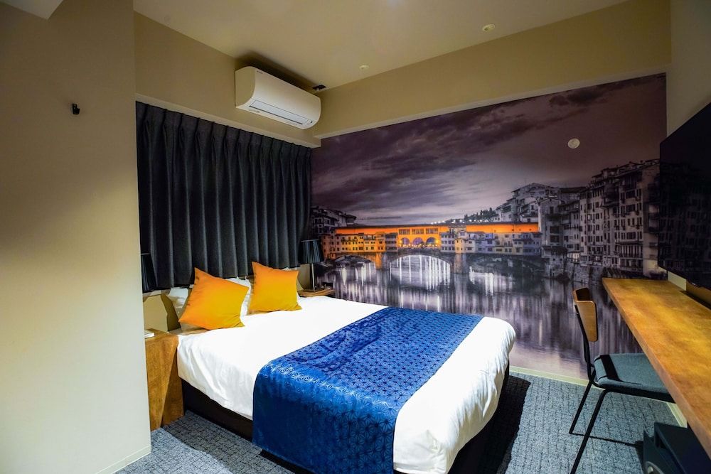 Hotel S-Presso Namba Deluxe Double Room, Private Bathroom 6