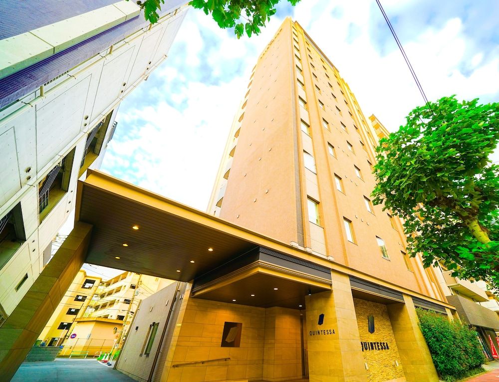 undefined Quintessa Hotel Tokyo Haneda Comic & Books 8