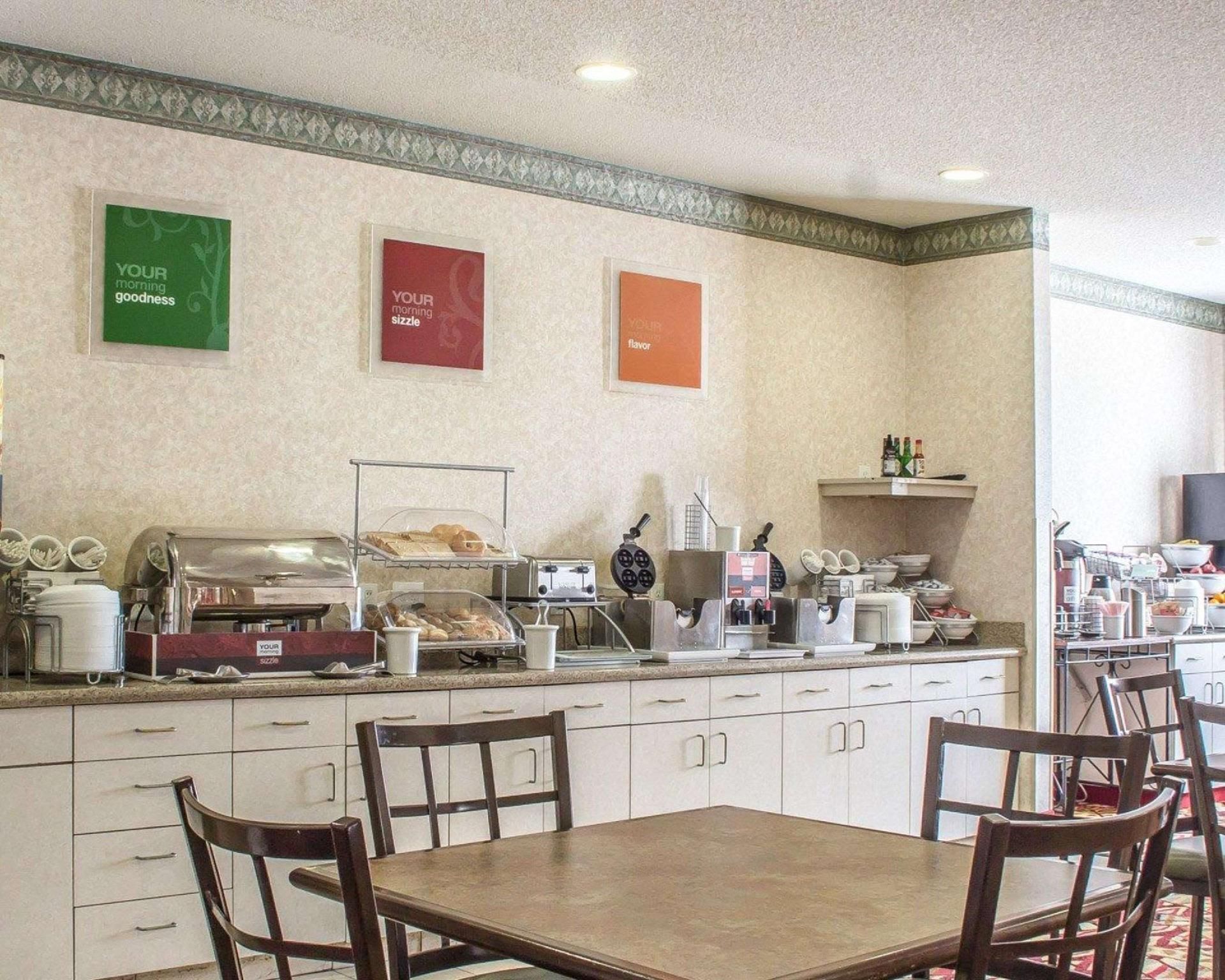 undefined Baymont by Wyndham Phoenix North 9