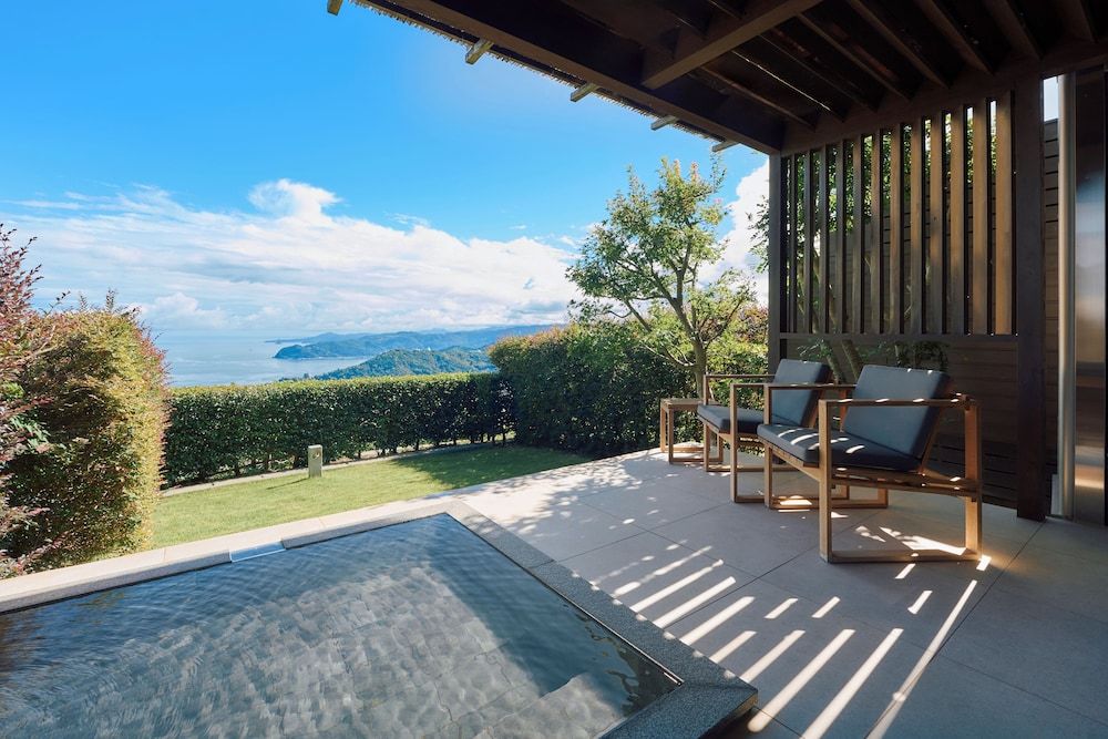 Hotel Grand Bach Atami Crescendo Twin Room Open-air Bath 7