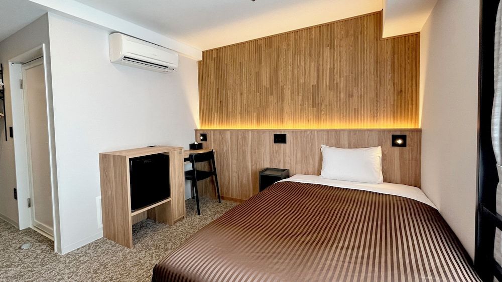 Premium Single Room, 1 Large Twin Bed, Non Smoking