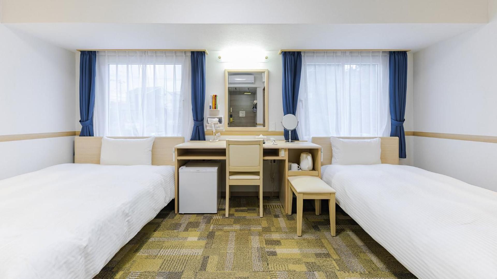 undefined Toyoko Inn Kyoto Shijo-omiya 4
