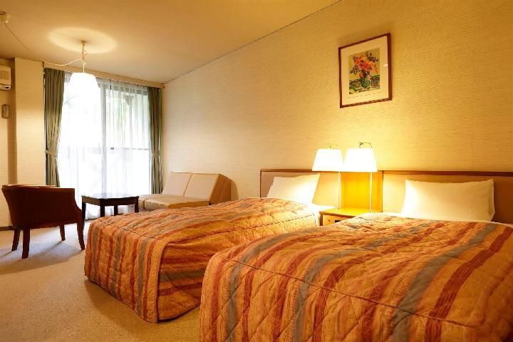 Twin Room Non-Smoking