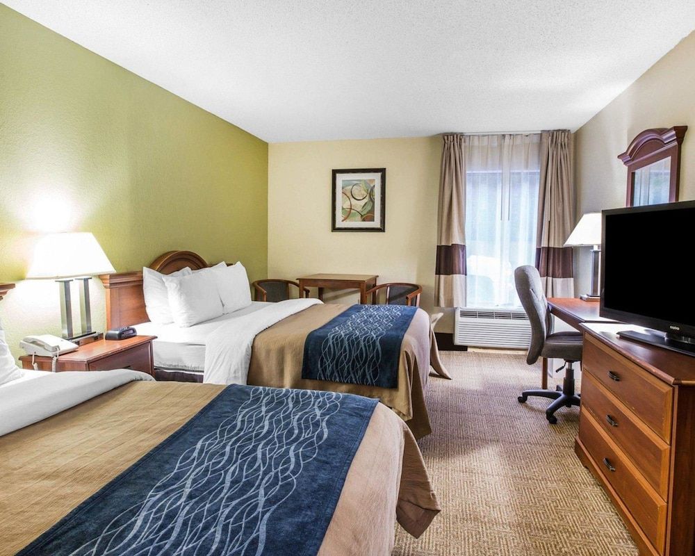 Standard Room, 2 Queen Beds, Non Smoking