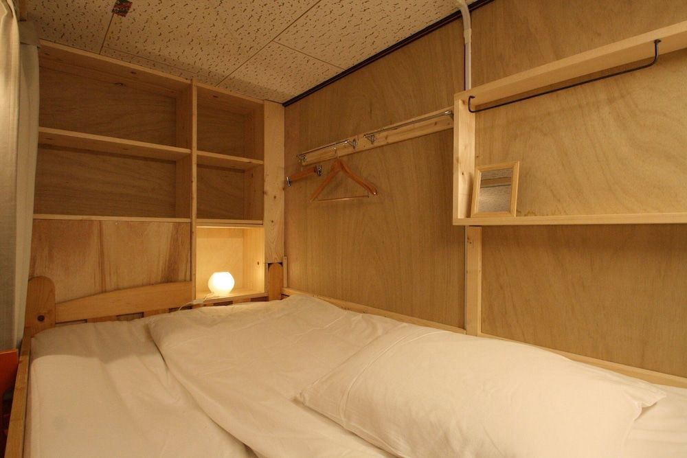 Shared Dormitory, Mixed Dorm, Shared Bathroom