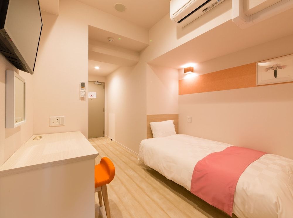 undefined Sarasa Hotel Namba 9