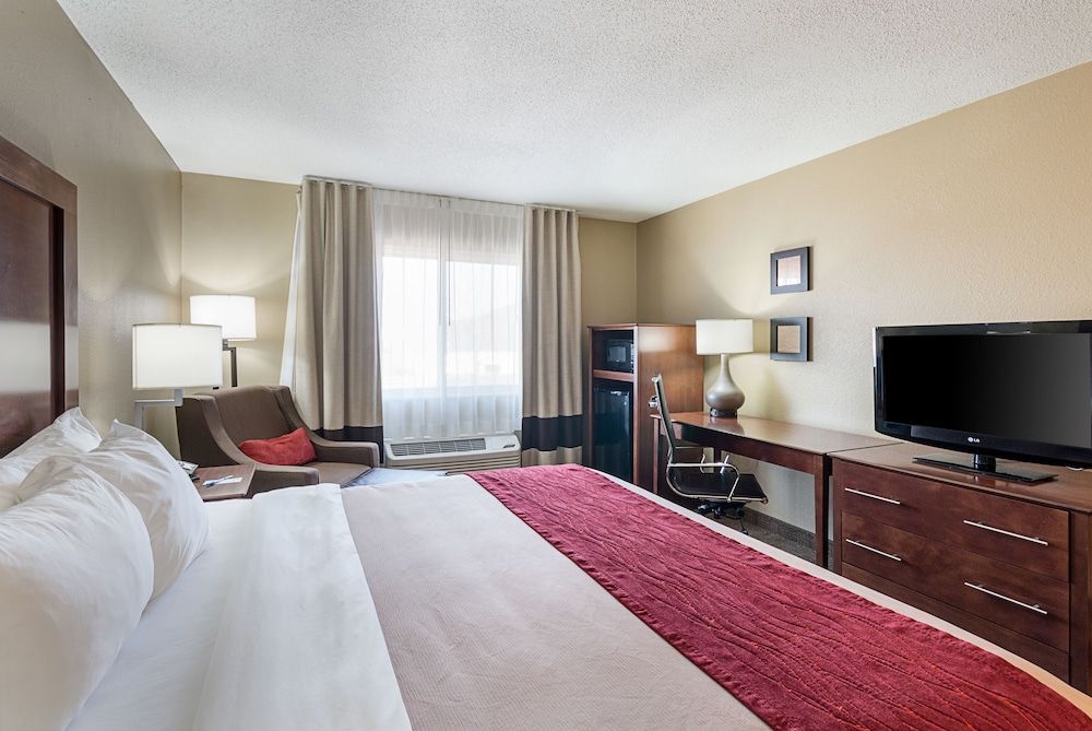 Standard Room, 1 King Bed, Non Smoking