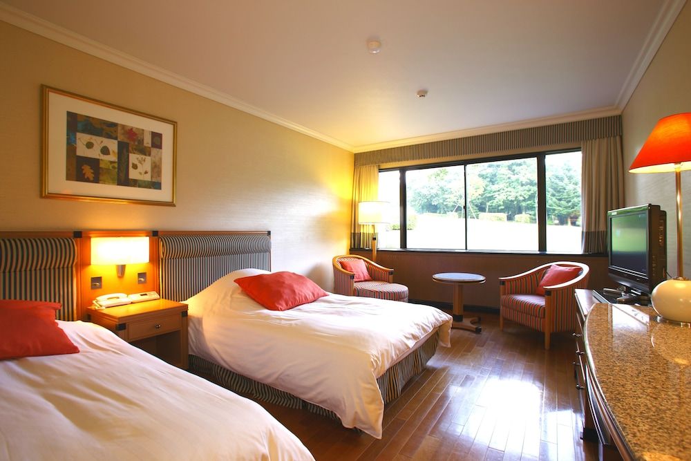 undefined Hakone Highland Hotel