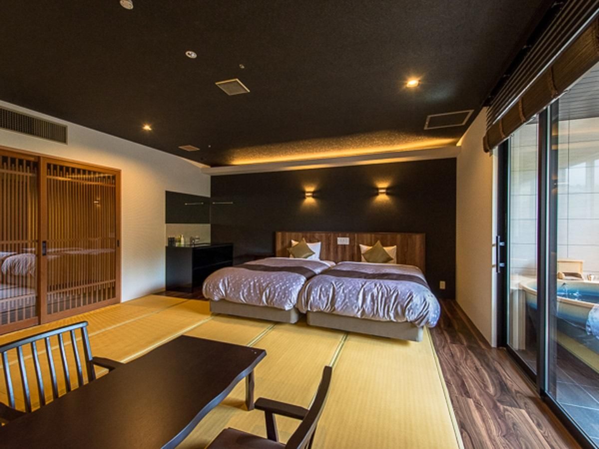 Wabirei Japanese Style Room with Open-Air Bath