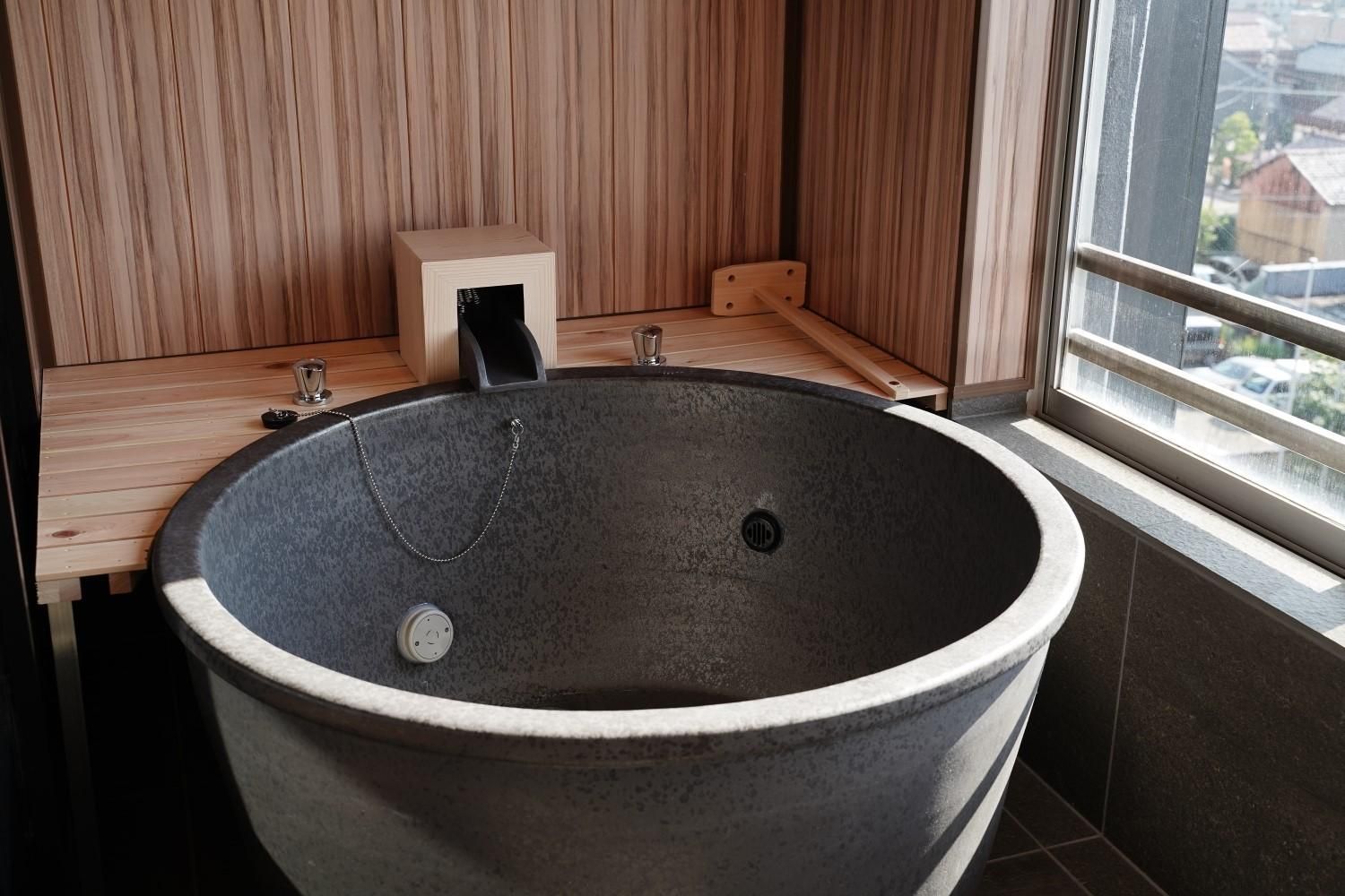 Japanese-Western Classic Suite Room with Open-Air-Bath