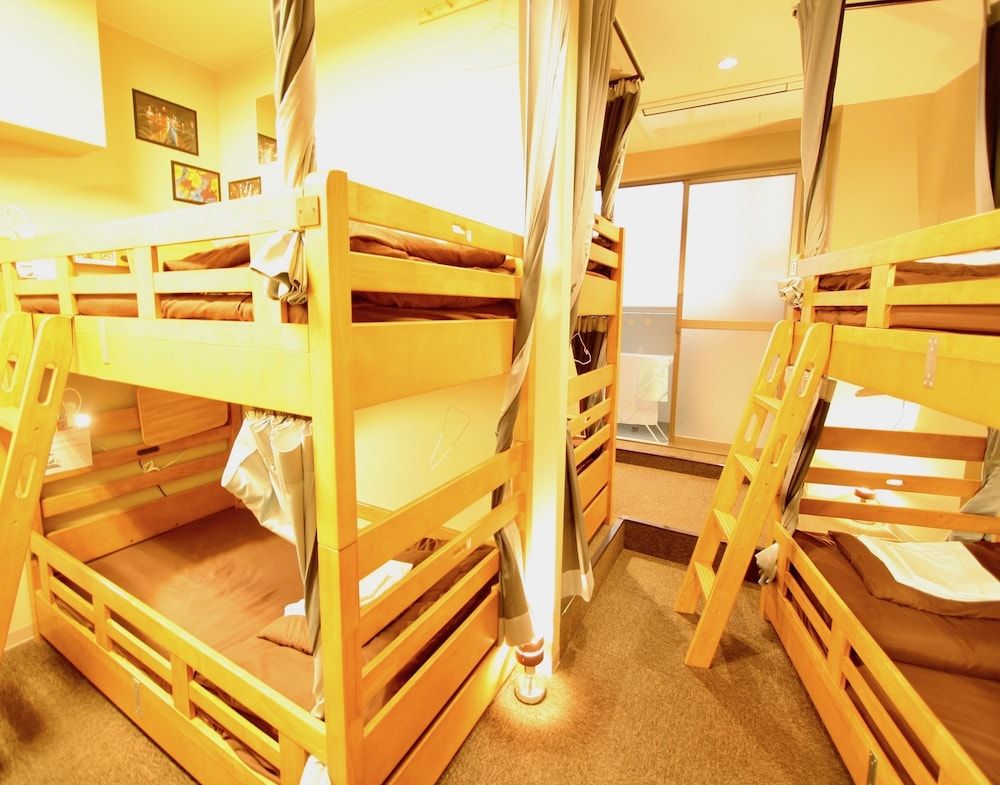 undefined Osaka Guesthouse Nest - Hostel 3