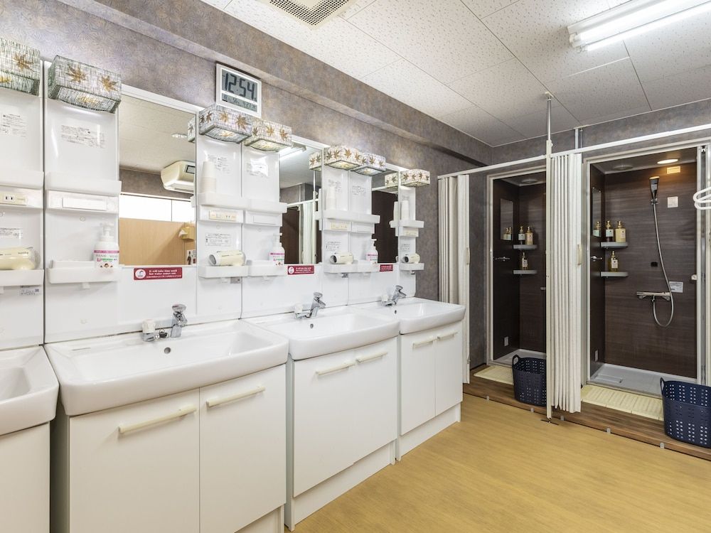Design Quadruple Room, Non Smoking, Shared Bathroom