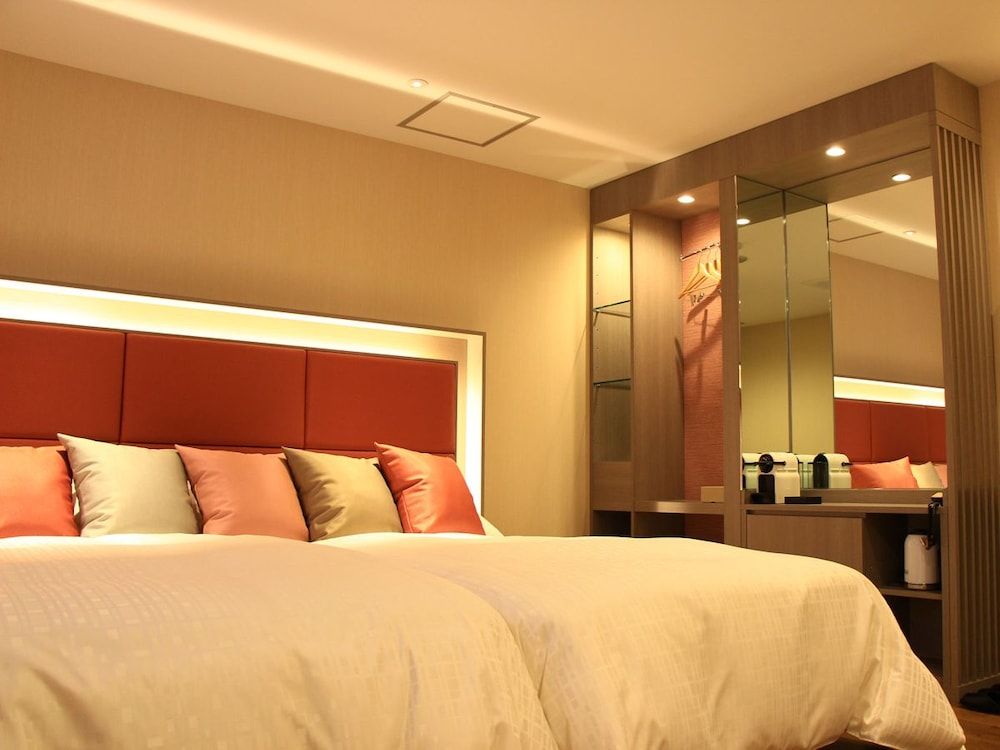 Deluxe Twin Room, Non Smoking, Check-in time ends at 9PM