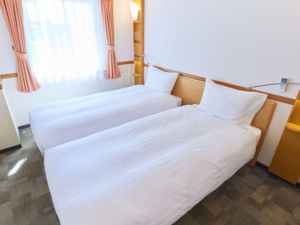 Economy Twin Room, Non Smoking