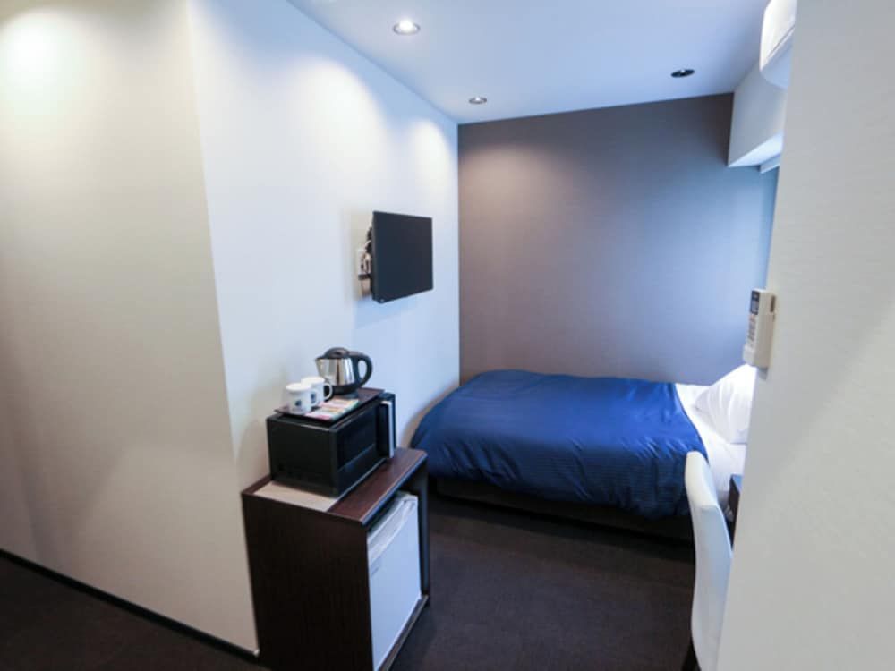 Deluxe Single Room, Smoking