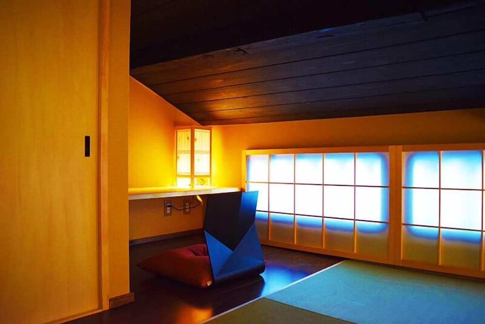 Kyoto Ikken Machiya Satoi Tetsusen Omiya Gojo Japanese Villa 18