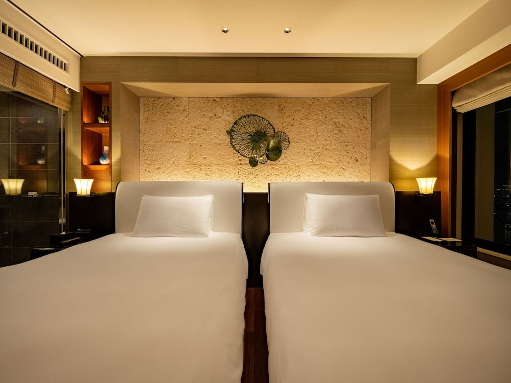 Executive Suite, 2 Double Beds (Regency)