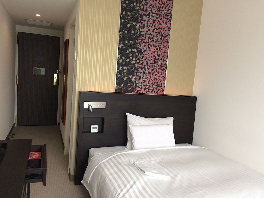 Standard Single Room, Non Smoking