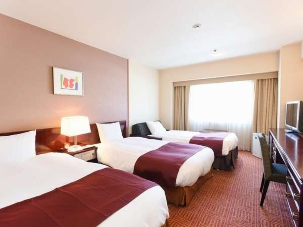 Standard Twin + Extrabed (Non Smoking, 3 Person Occupancy) (4F~8F)