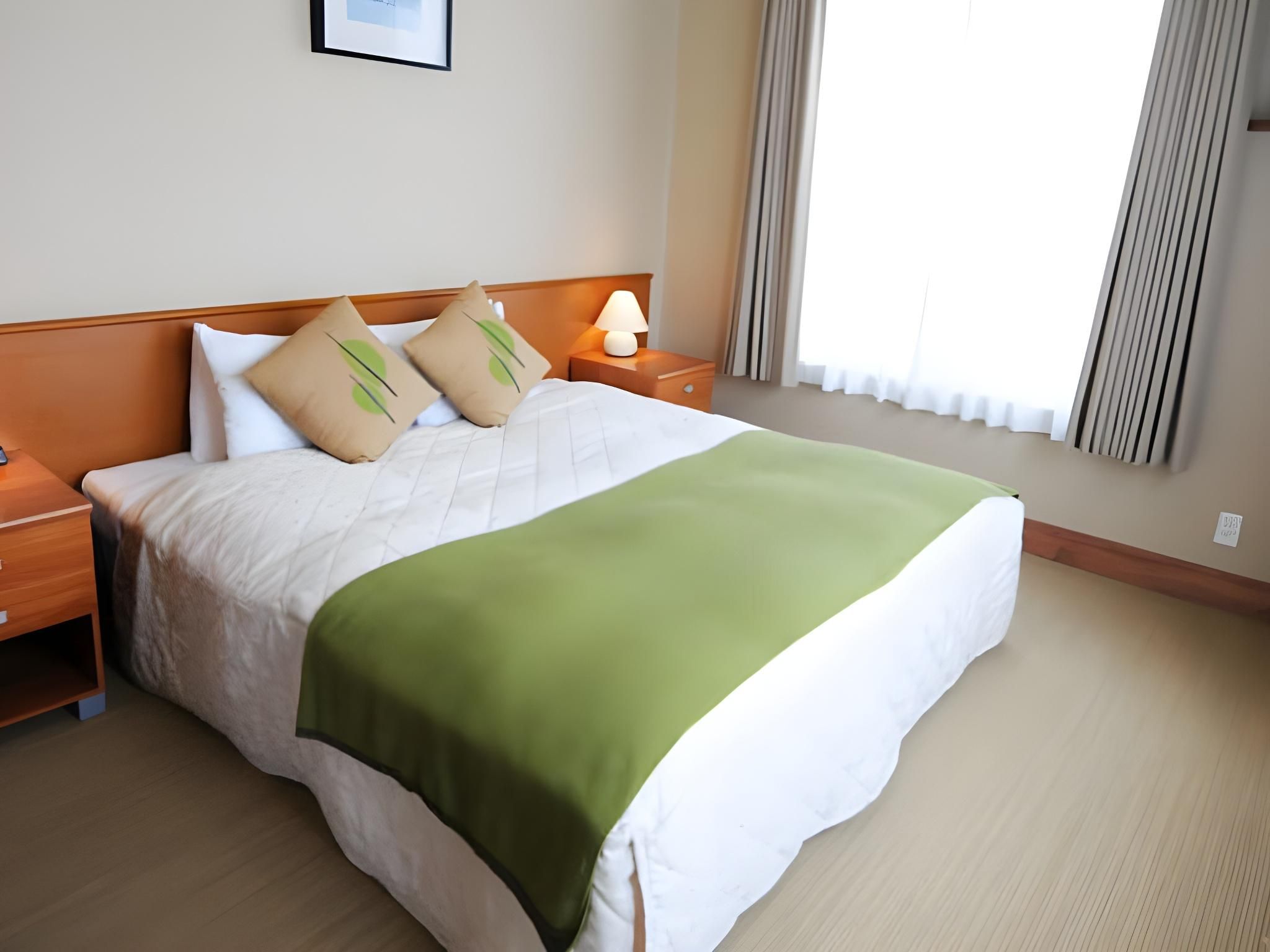2 Bedroom