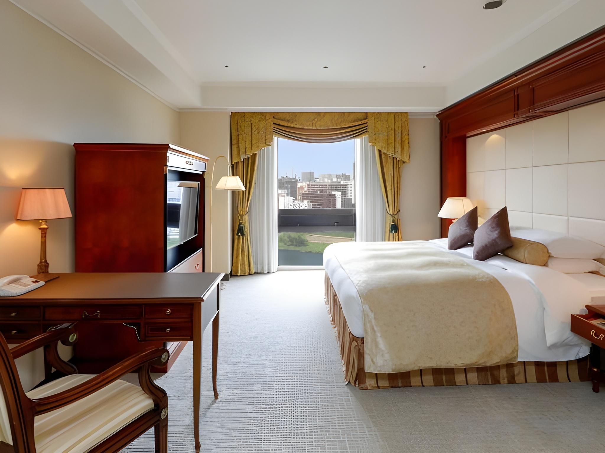 Presidential Suite - Non-Smoking